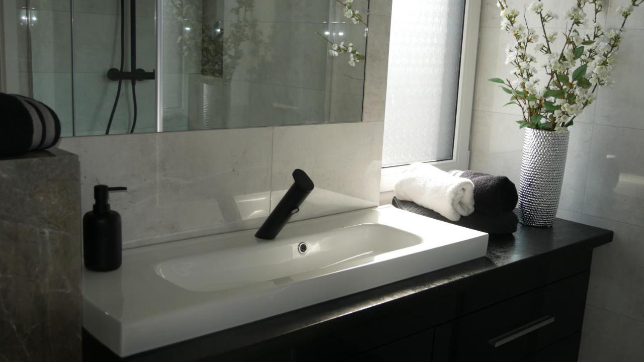 Apartament - Come In Lubiń エクステリア 写真